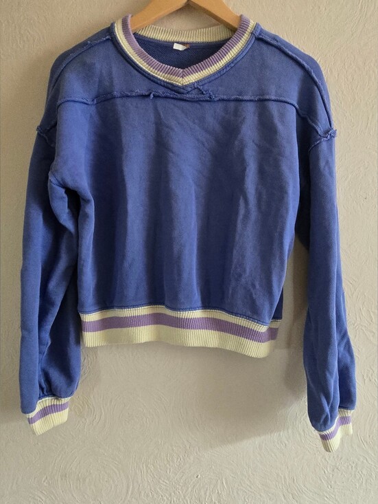 Free People Tops - FREE PEOPLE, Rio Striped Hem Sweatshirt, Blue, Size XS